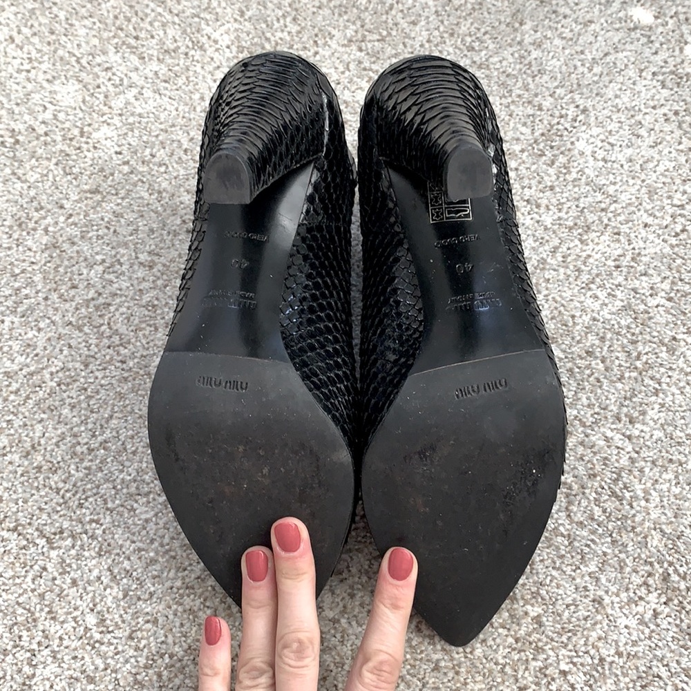 Miu Miu Python Snake Heeled Ankle Booties. Sz 40. - image 8